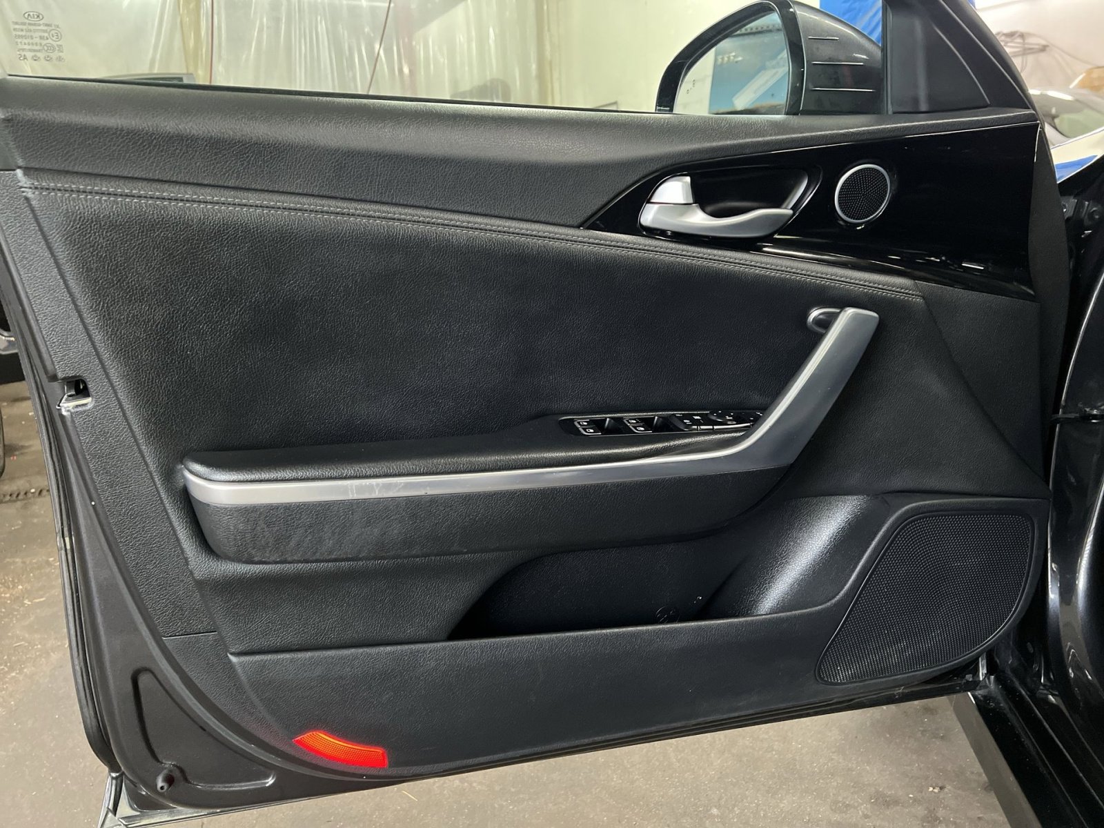 Used 2019 Kia Stinger image 14