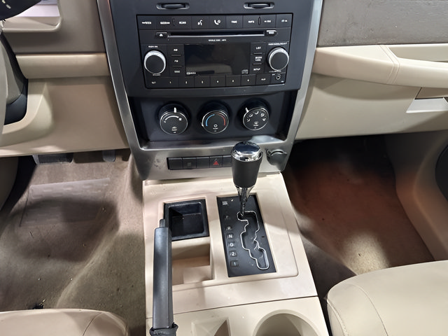 Used 2008 Jeep Liberty Sport RWD image 12