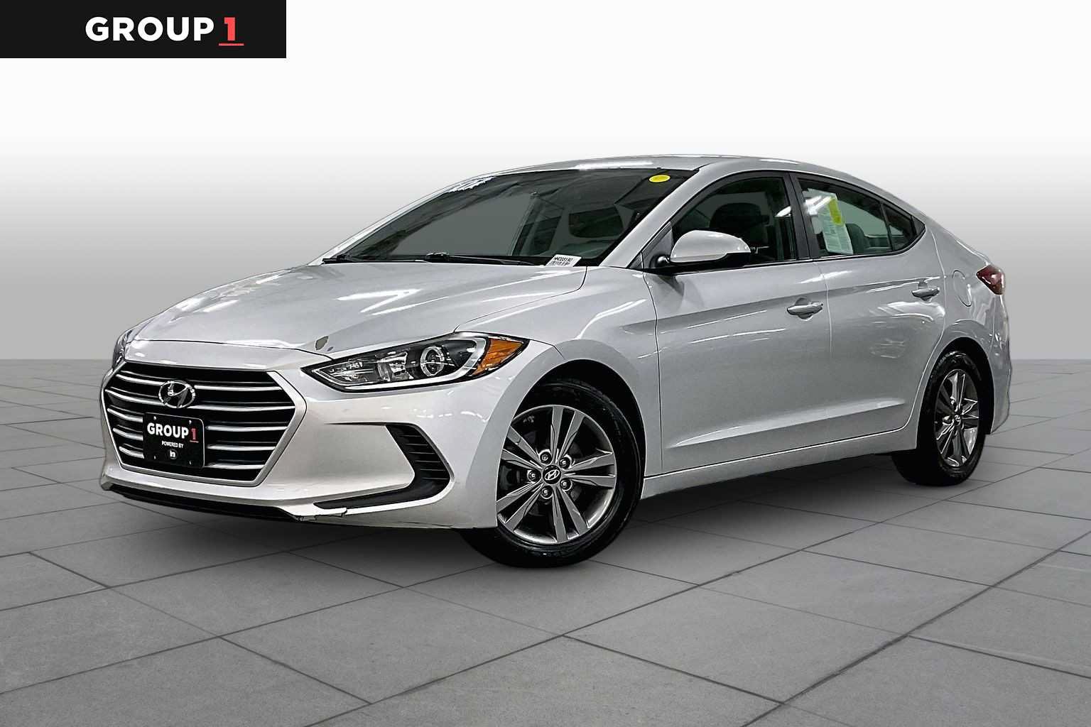 Used 2017 Hyundai Elantra SE FWD image 1