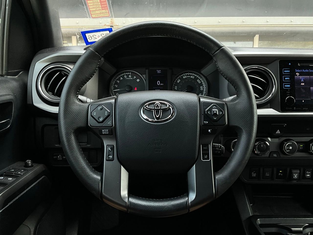 Used 2019 Toyota Tacoma TRD Sport w/ Technology Package image 32