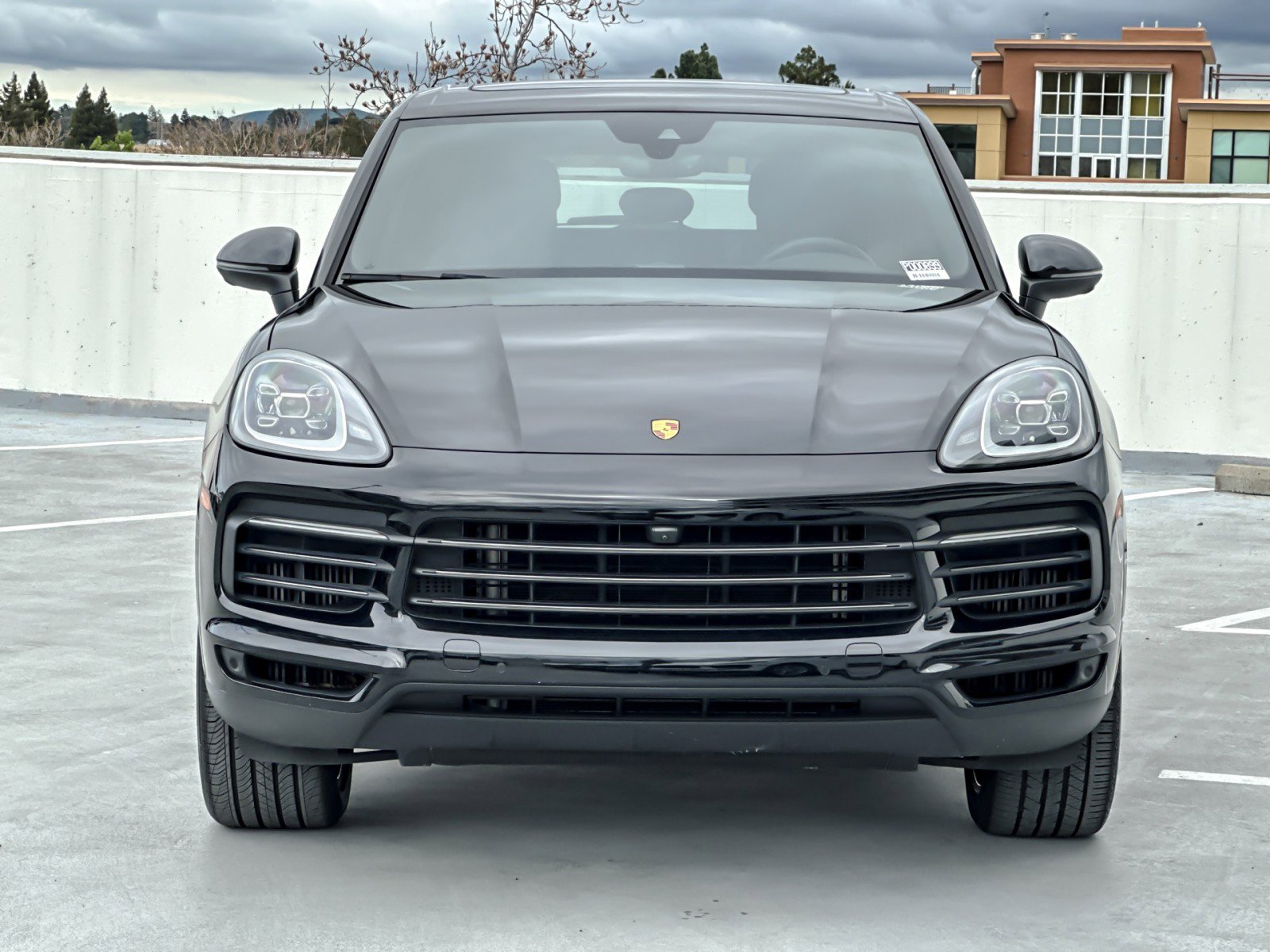 Used 2023 Porsche Cayenne Platinum Edition image 11