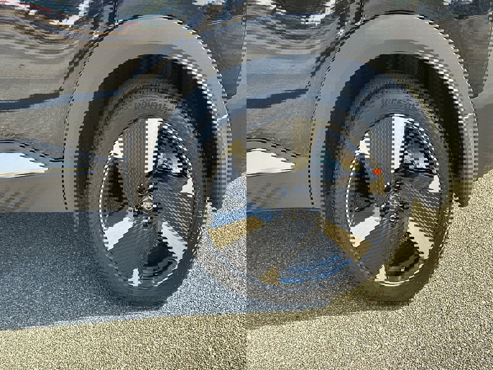 New 2026 Nissan Kicks SR image 19