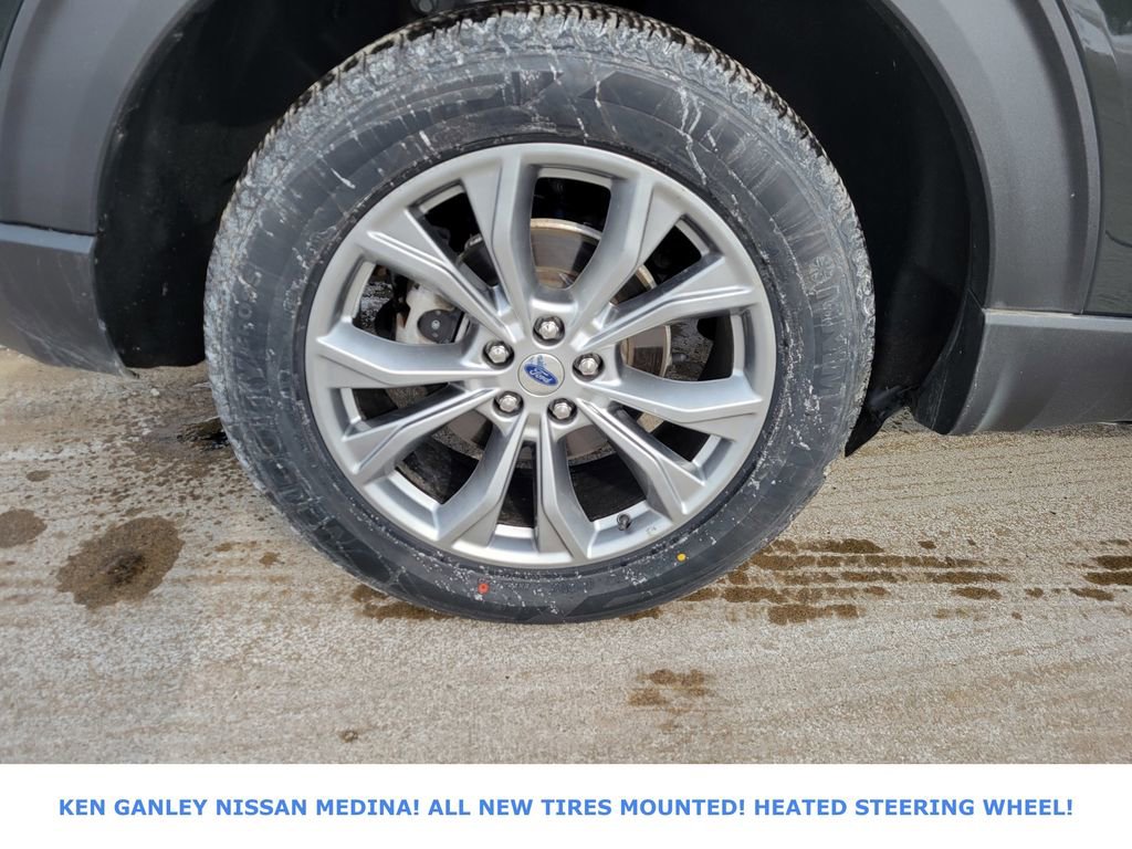 Used 2022 Ford Explorer Limited w/ Equipment Group 301A image 21