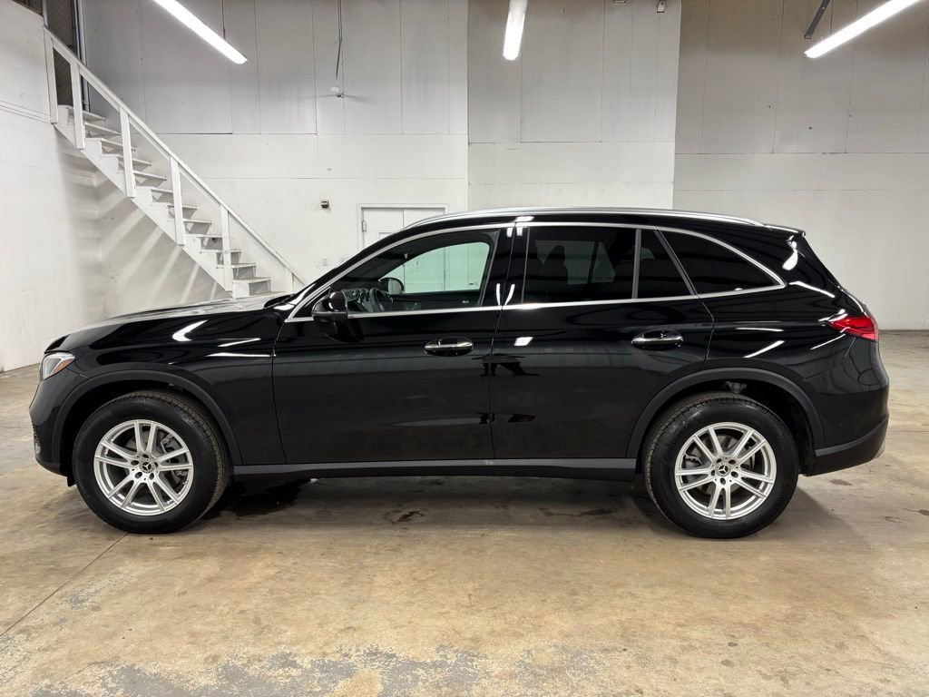 New 2026 Mercedes-Benz GLC 300 image 5