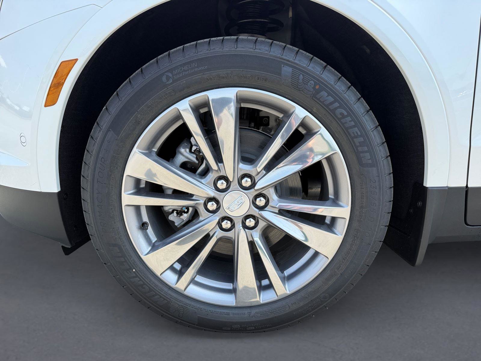 New 2026 Cadillac XT5 Premium Luxury w/ Driver Assist Package image 9