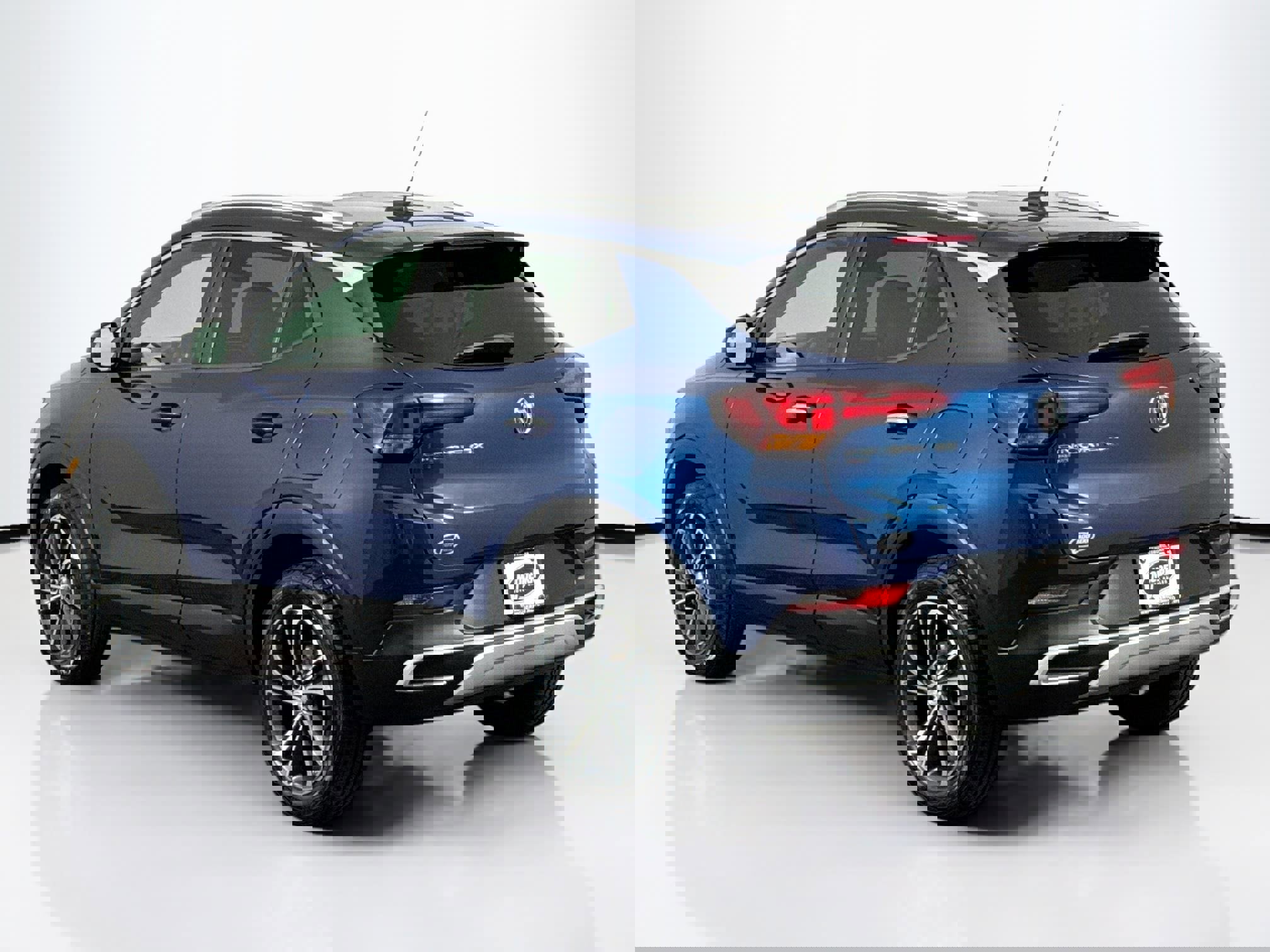 Used 2021 Buick Encore GX Select image 9