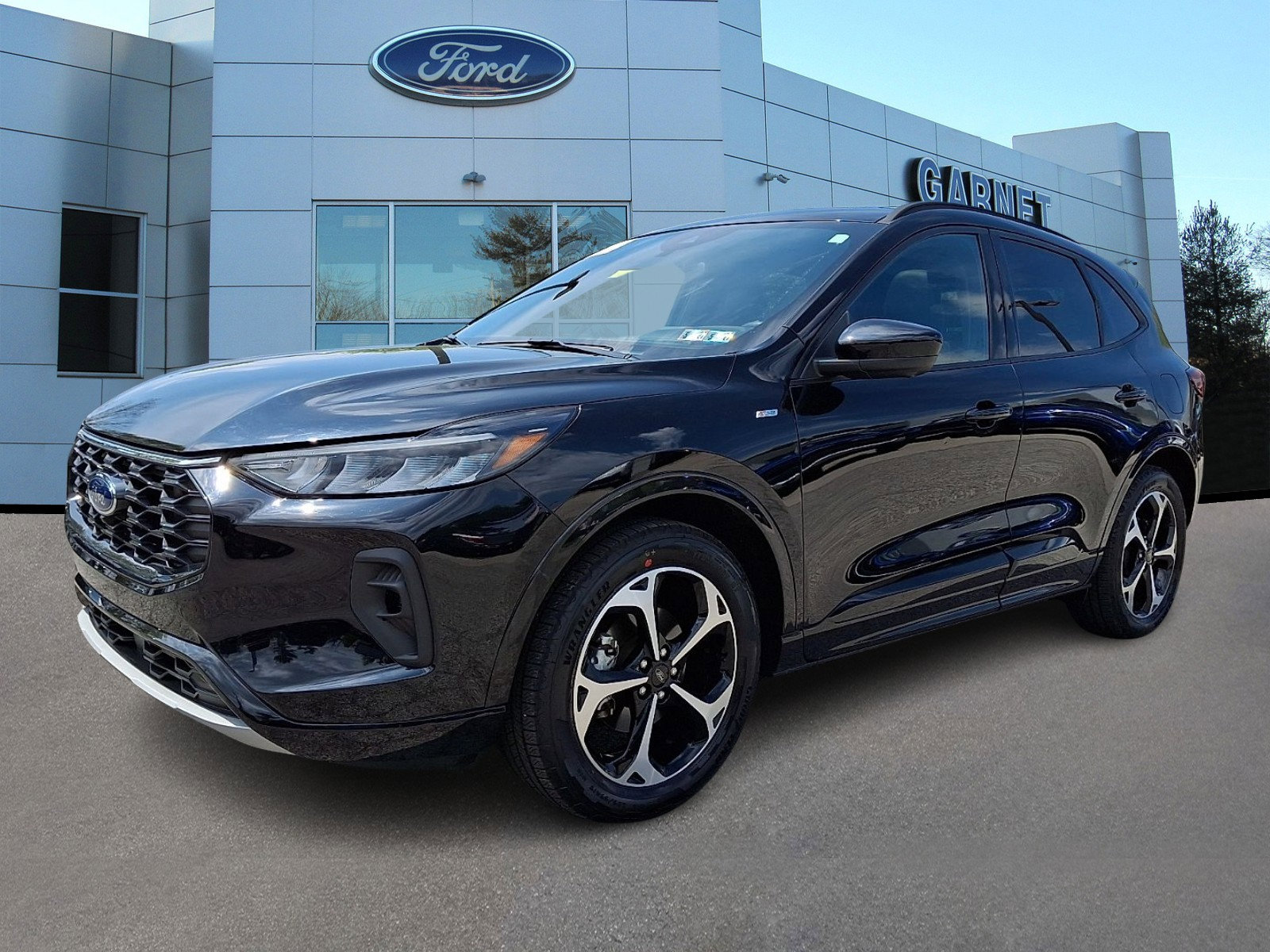 Certified 2023 Ford Escape ST-Line Select w/ Tech Pack #2 AWD/4WD image 4