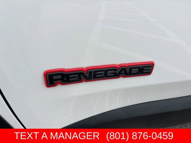 Used 2022 Jeep Renegade Trailhawk w/ Trailer Tow Group AWD/4WD image 10