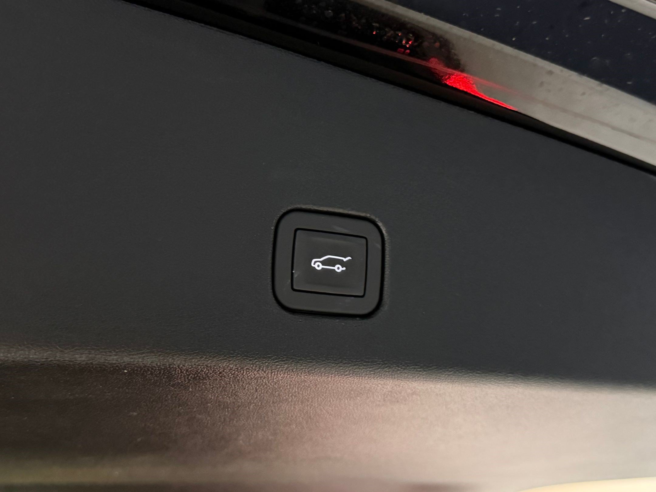 New 2026 Cadillac Optiq V AWD/4WD image 49
