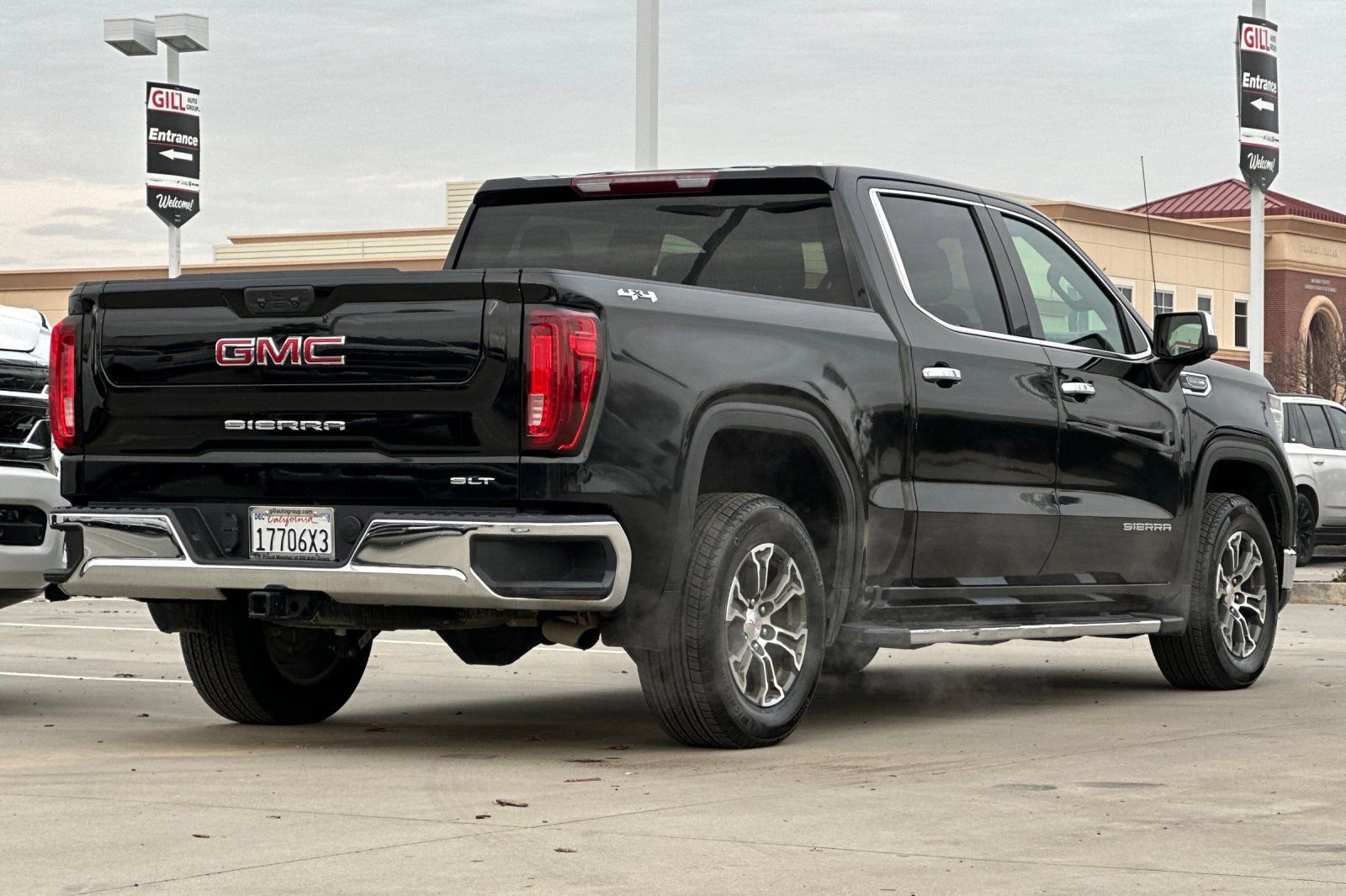 Used 2024 GMC Sierra 1500 SLT image 6