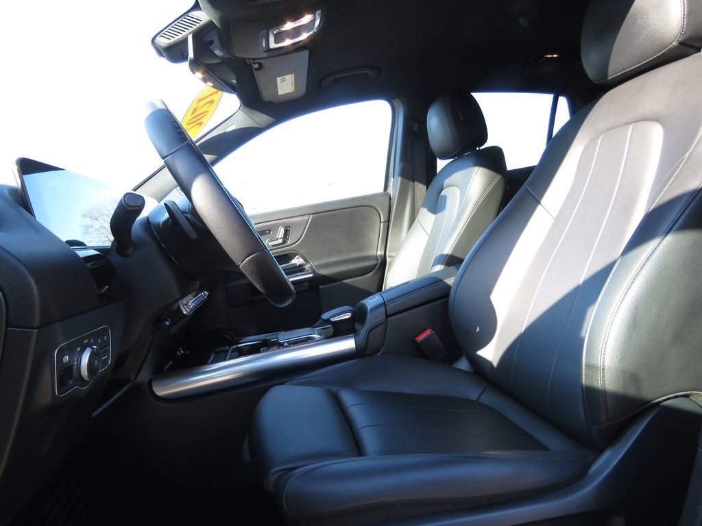 Used 2021 Mercedes-Benz GLA 250 4MATIC image 10