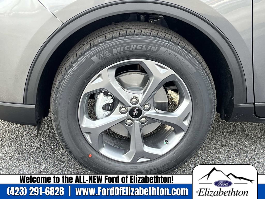 New 2026 Ford Escape ST-Line Select w/ Equipment Group 401A image 11