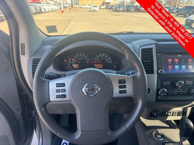 Used 2020 Nissan Frontier SV image 16