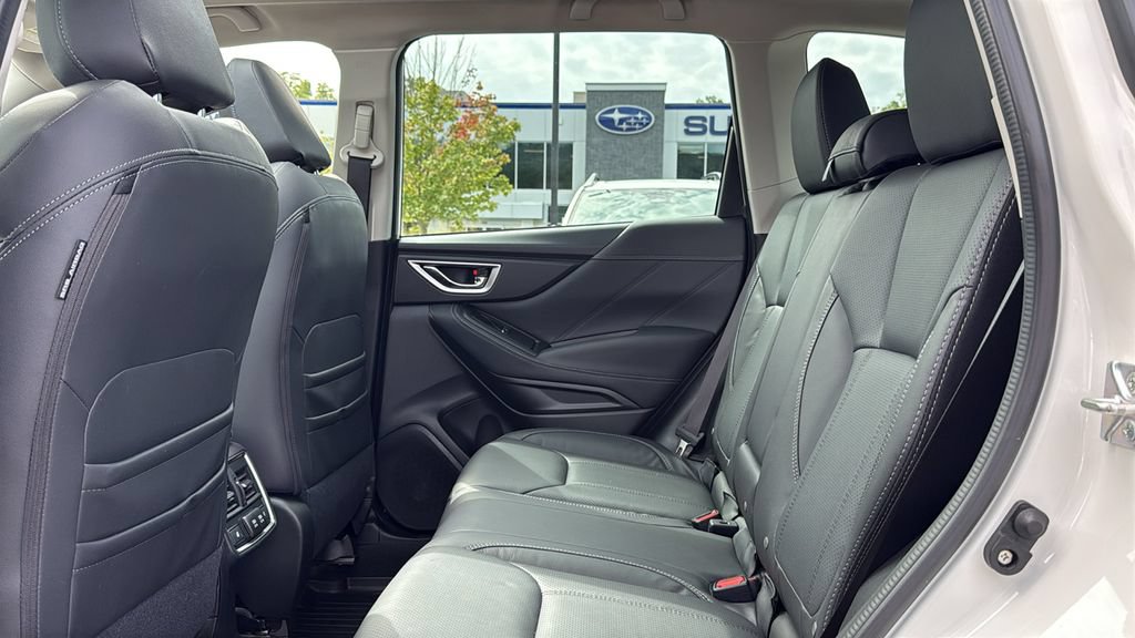 Certified 2023 Subaru Forester Touring AWD/4WD image 25