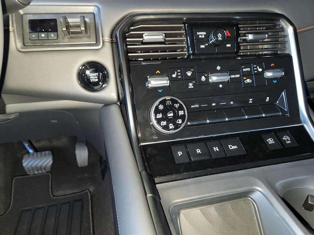 New 2026 Nissan Armada PRO-4X w/ Captain's Chari Seat Package image 19