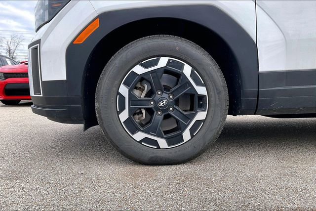 Used 2025 Hyundai Santa Fe SE image 4