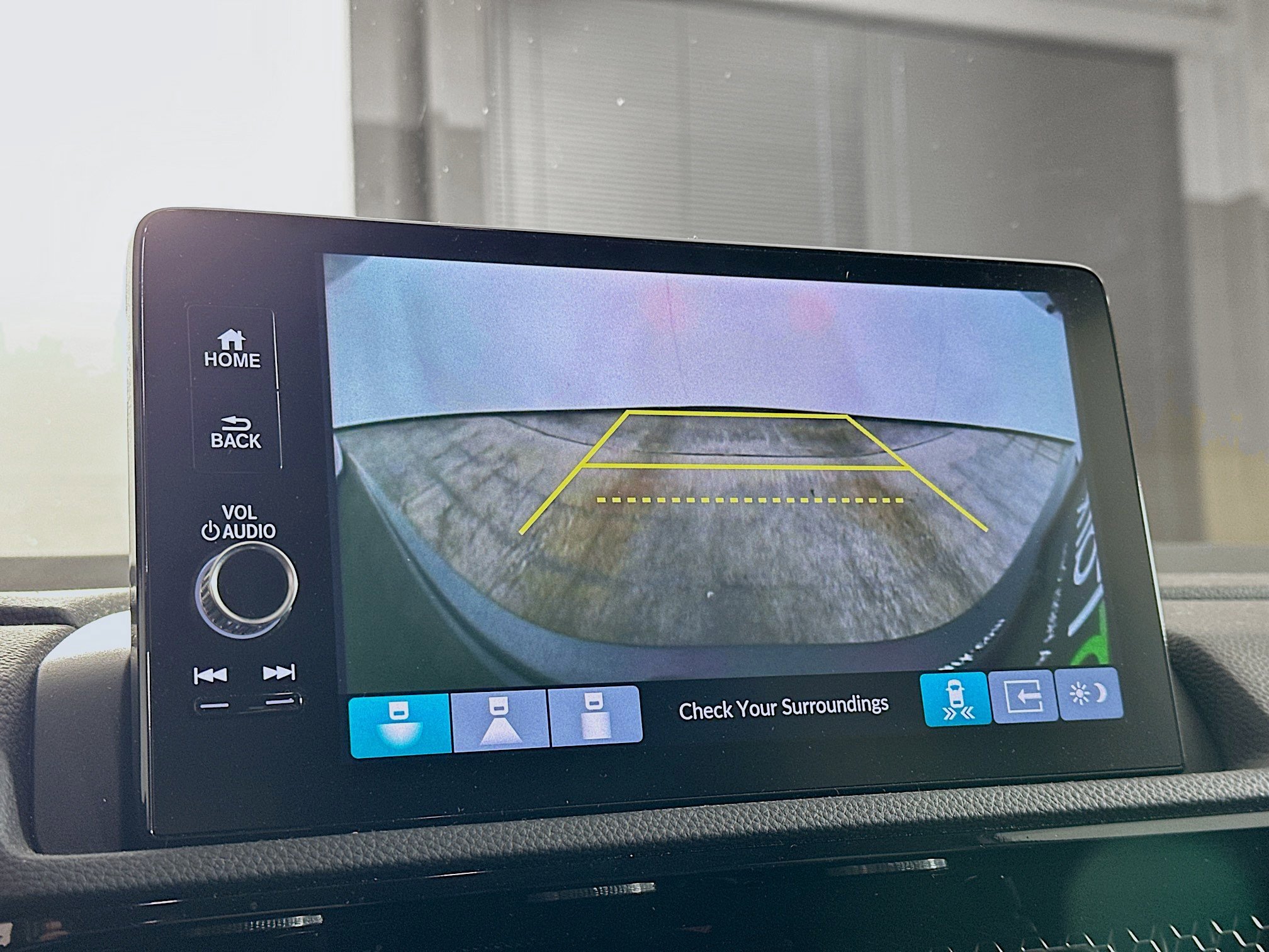 Used 2025 Honda CR-V EX-L image 22