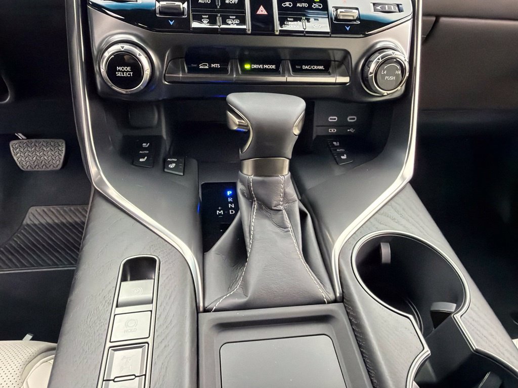 New 2026 Lexus LX 600 4WD w/ Appearance Package image 14
