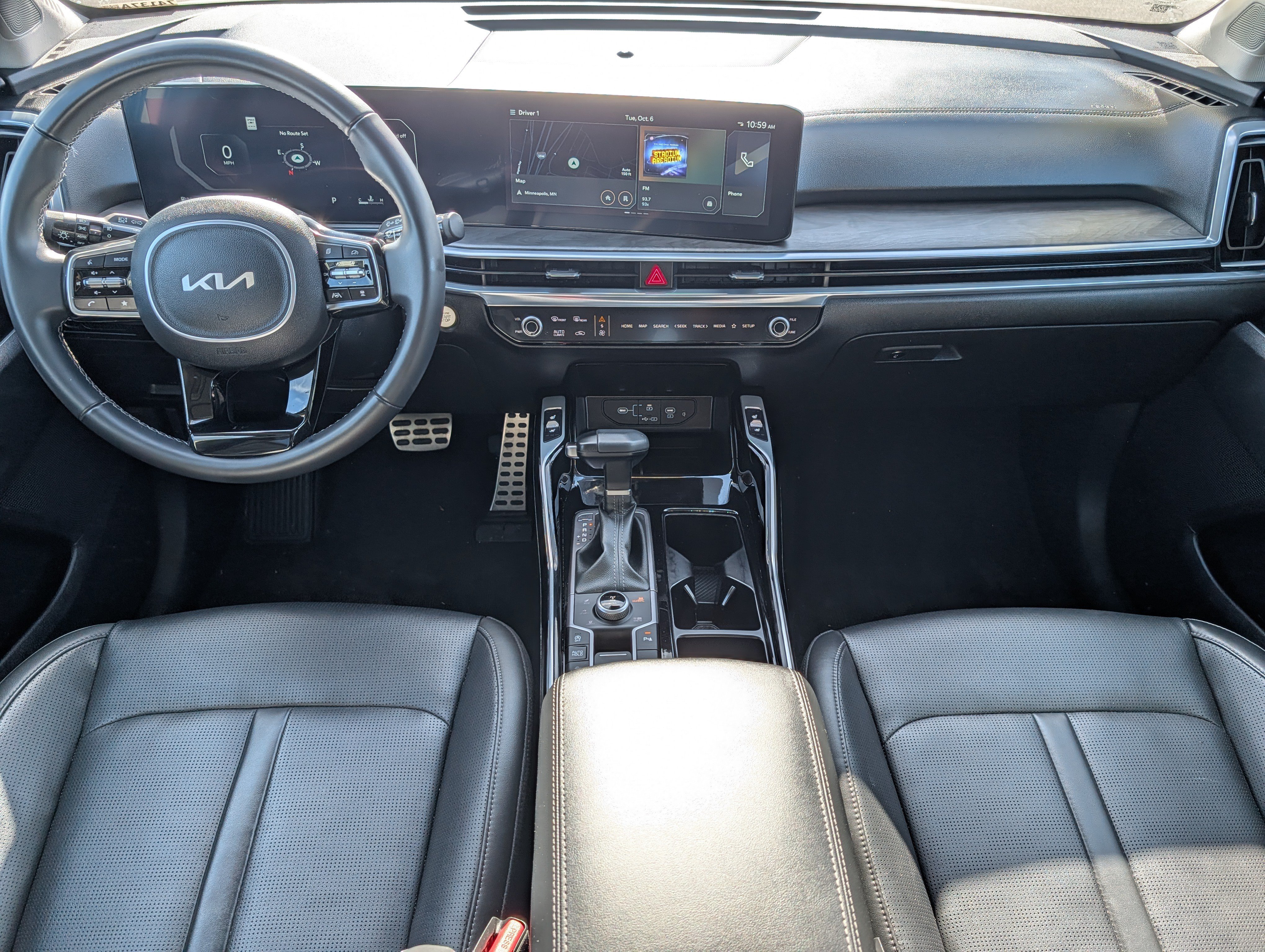 Certified 2025 Kia Sorento SX AWD/4WD image 10