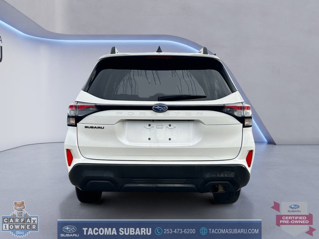 Used 2025 Subaru Forester Premium image 4
