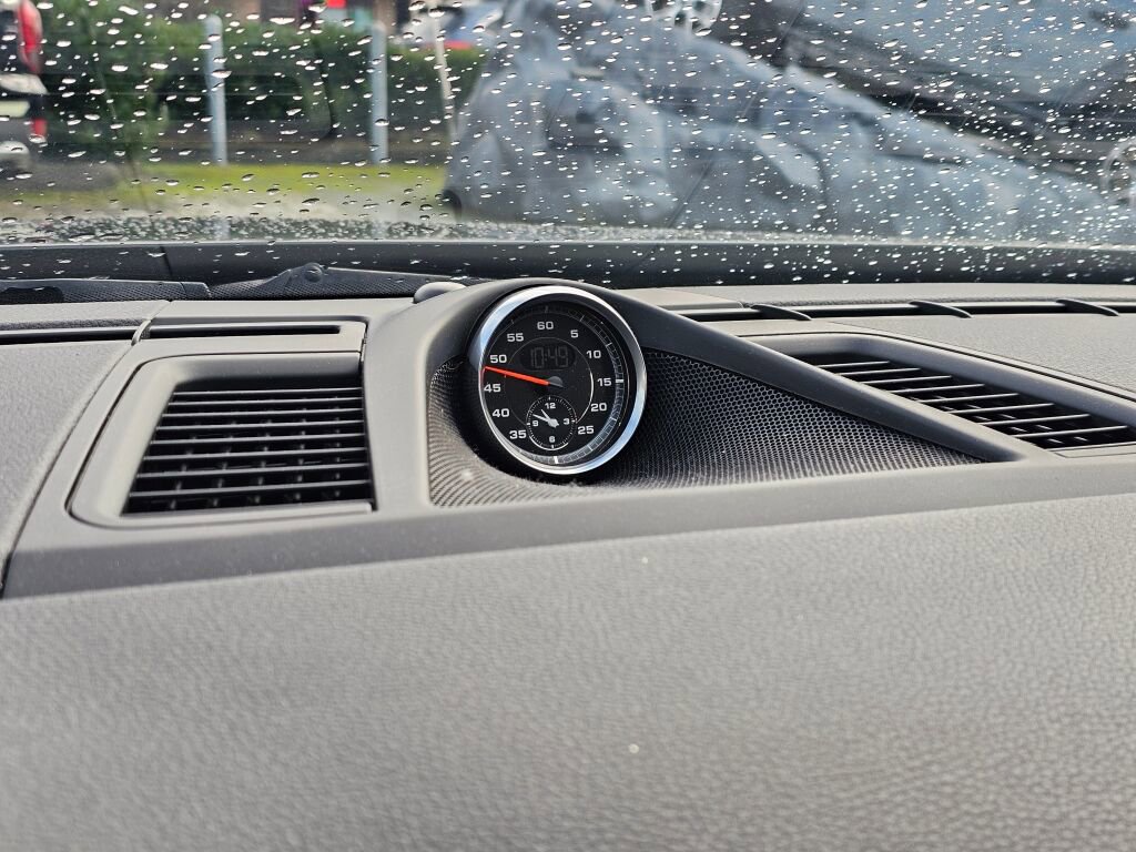 Used 2016 Porsche Panamera 4S image 23