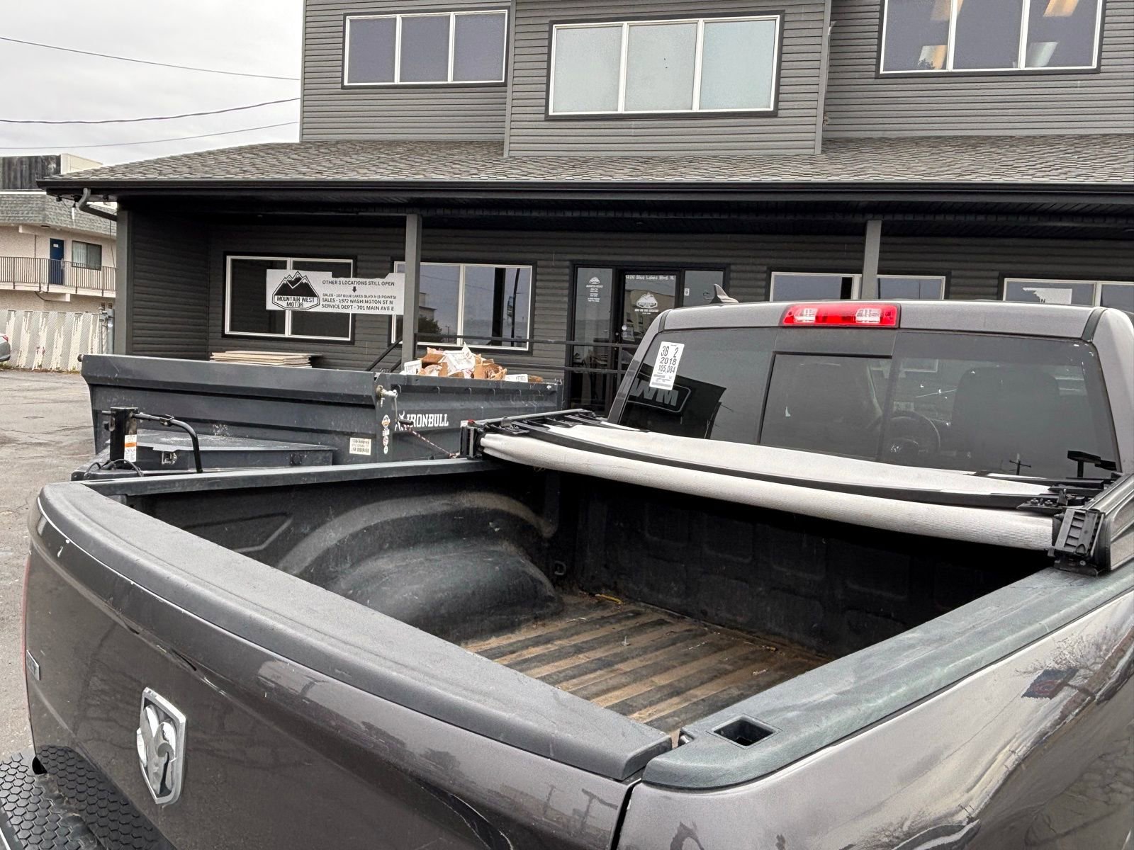 Used 2018 RAM 1500 Classic SLT image 7