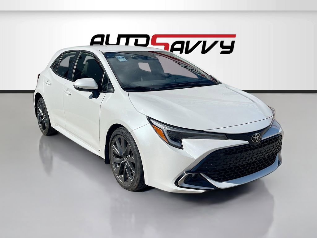 Used 2024 Toyota Corolla XSE FWD image 1