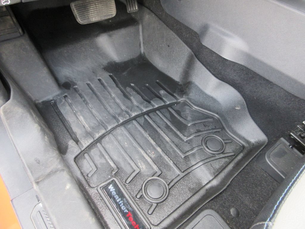 Used 2024 Ford Bronco Wildtrak AWD/4WD image 23