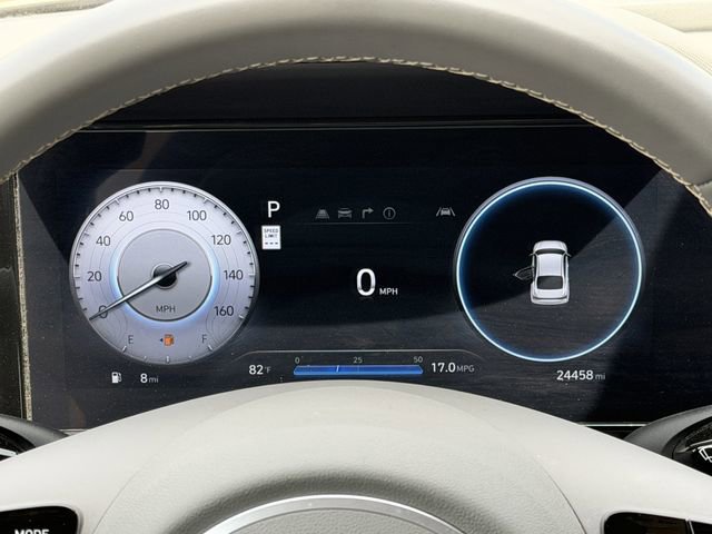 Used 2025 Hyundai Elantra SEL image 15