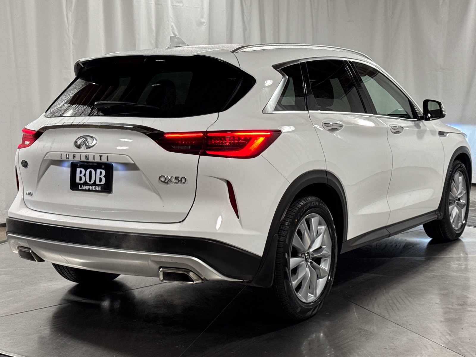 Used 2022 INFINITI QX50 Luxe w/ Cargo Package AWD/4WD image 10