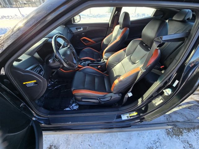 Used 2016 Hyundai Veloster Turbo image 9