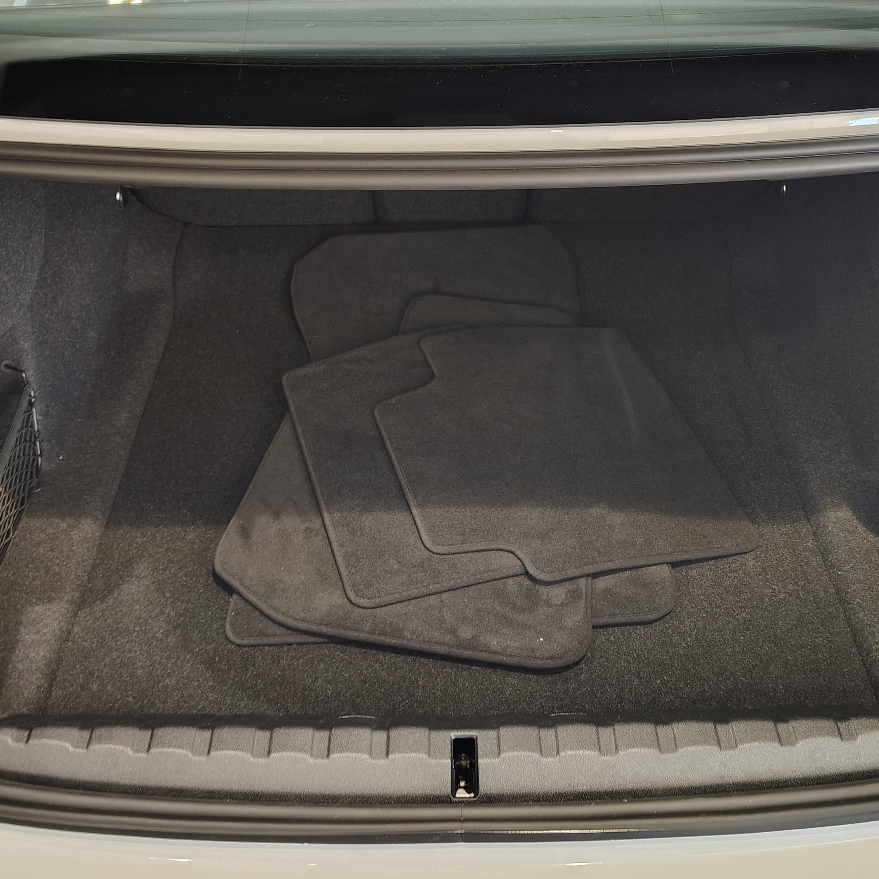 Used 2026 BMW M4 xDrive Competition image 9