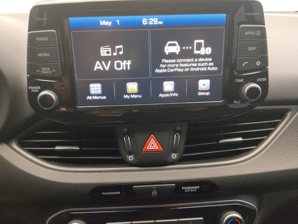 Used 2018 Hyundai Elantra GT FWD image 25