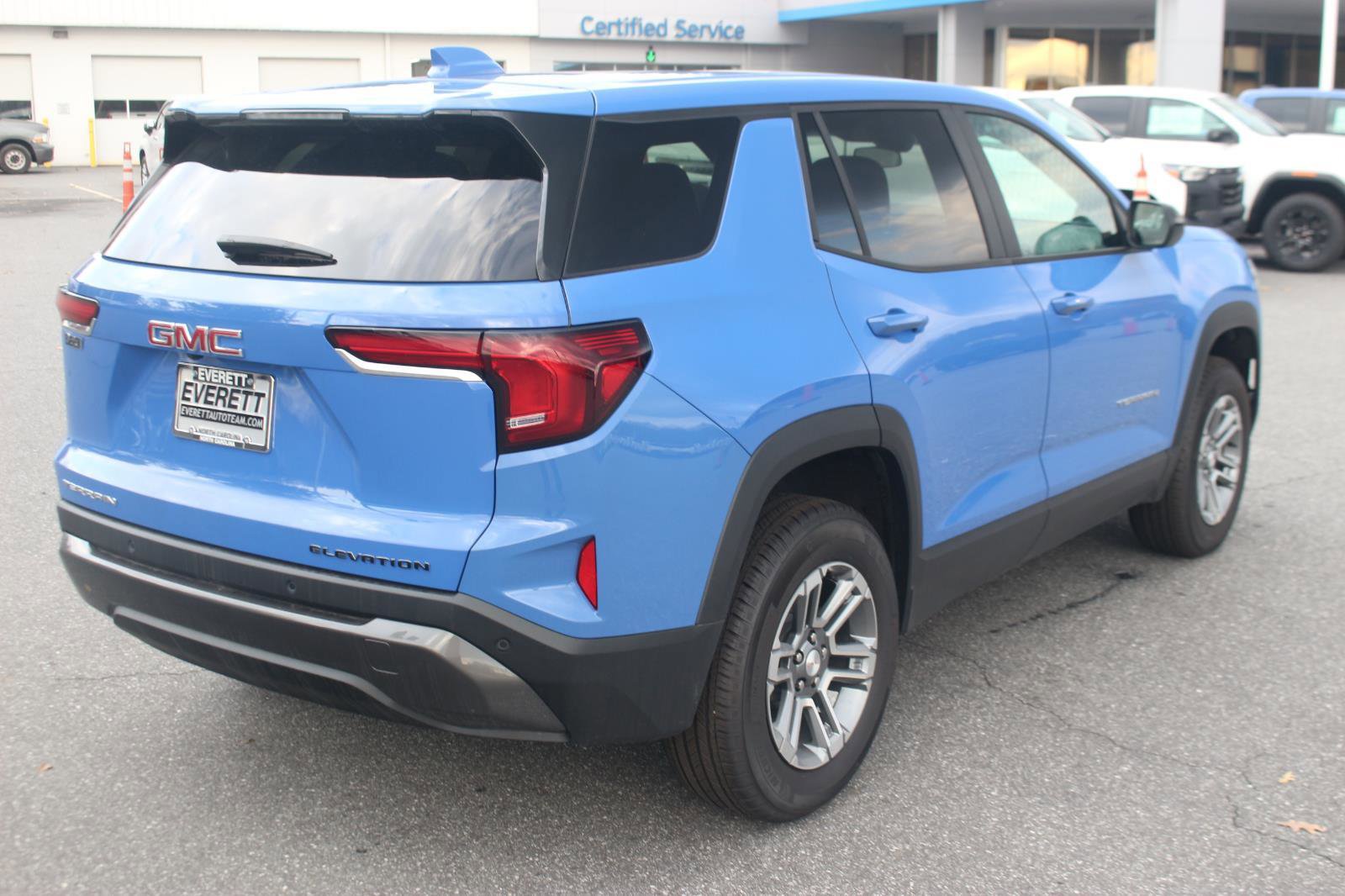 New 2026 GMC Terrain Elevation image 7