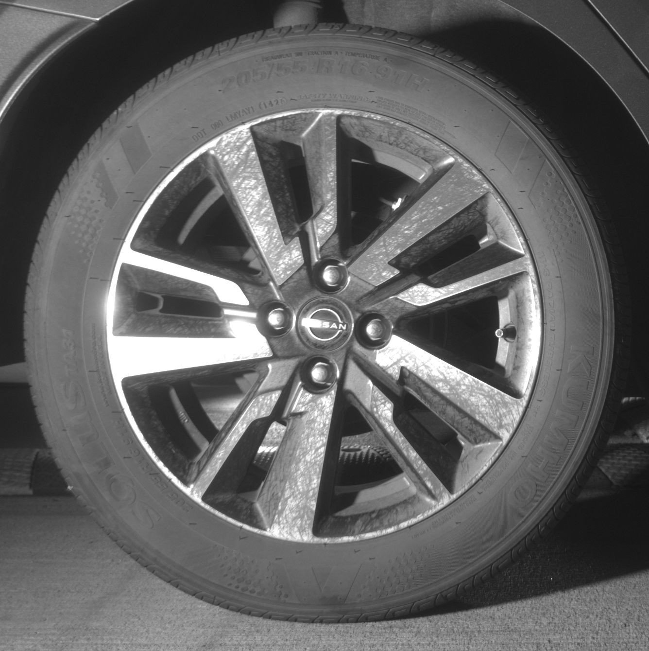 Used 2025 Nissan Versa SV image 15