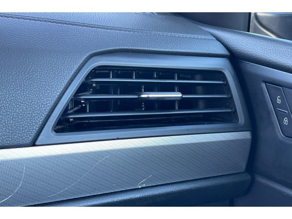 Used 2020 Volkswagen Jetta S w/ Driver Assistance Package image 28