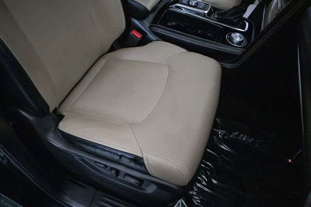 Used 2022 INFINITI QX80 Premium Select w/ Cargo Package image 17