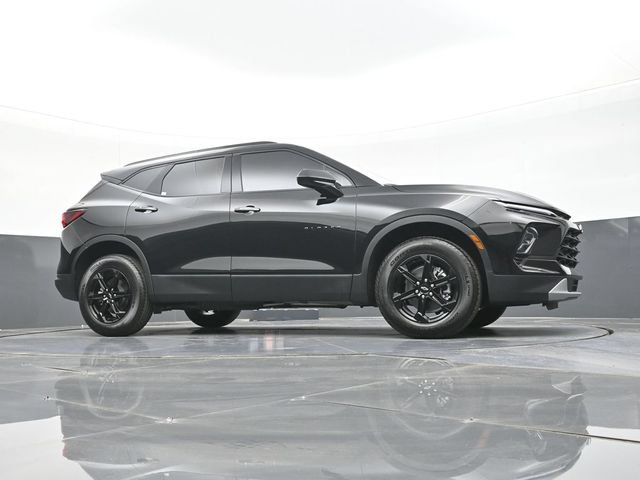 New 2026 Chevrolet Blazer LT w/ Midnight/Sport Edition FWD image 43