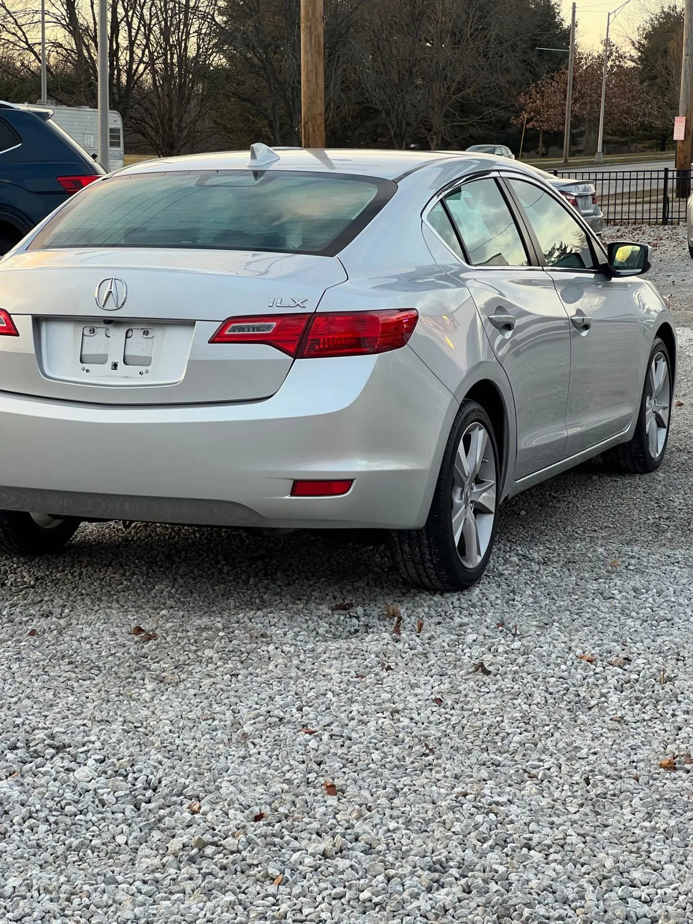Used 2013 Acura ILX w/ Technology Package image 9