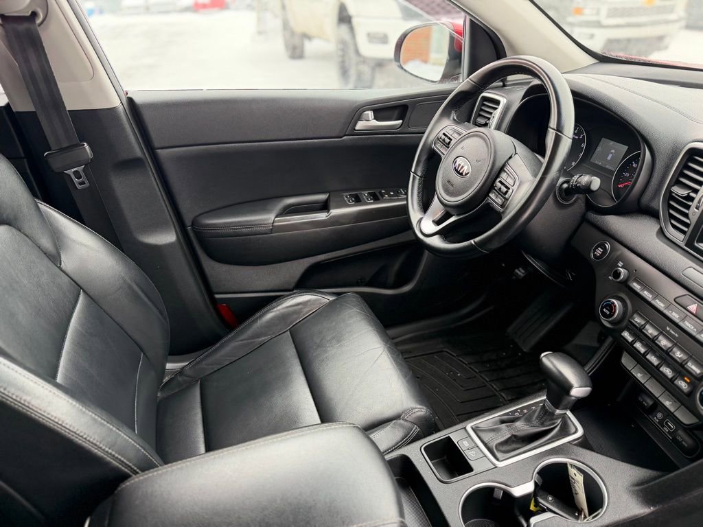 Used 2017 Kia Sportage EX image 18