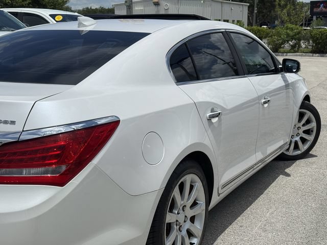 Used 2015 Buick LaCrosse Premium w/ Driver Confidence Package #1 FWD image 7