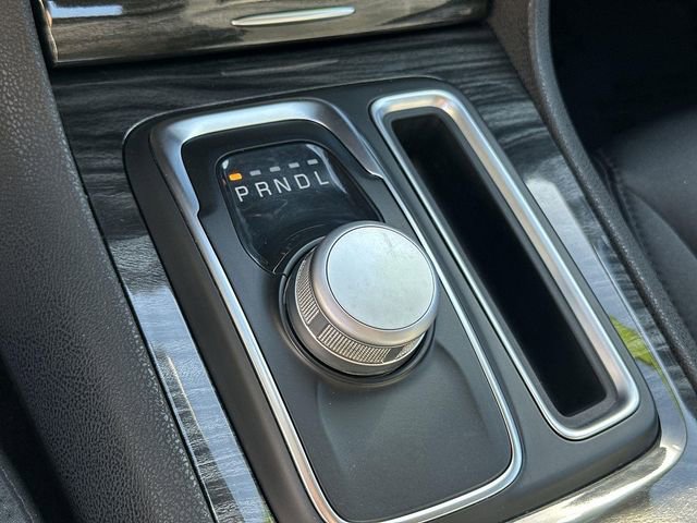 Used 2022 Chrysler 300 Touring image 14