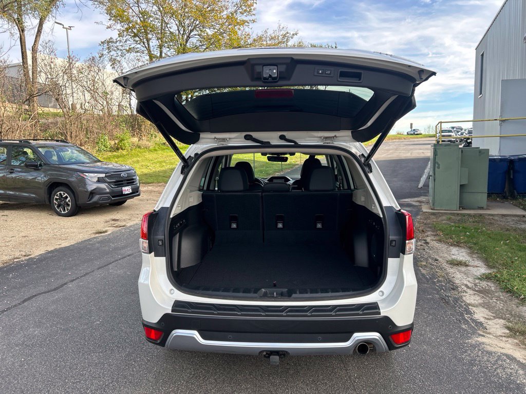 Certified 2021 Subaru Forester Touring AWD/4WD image 30