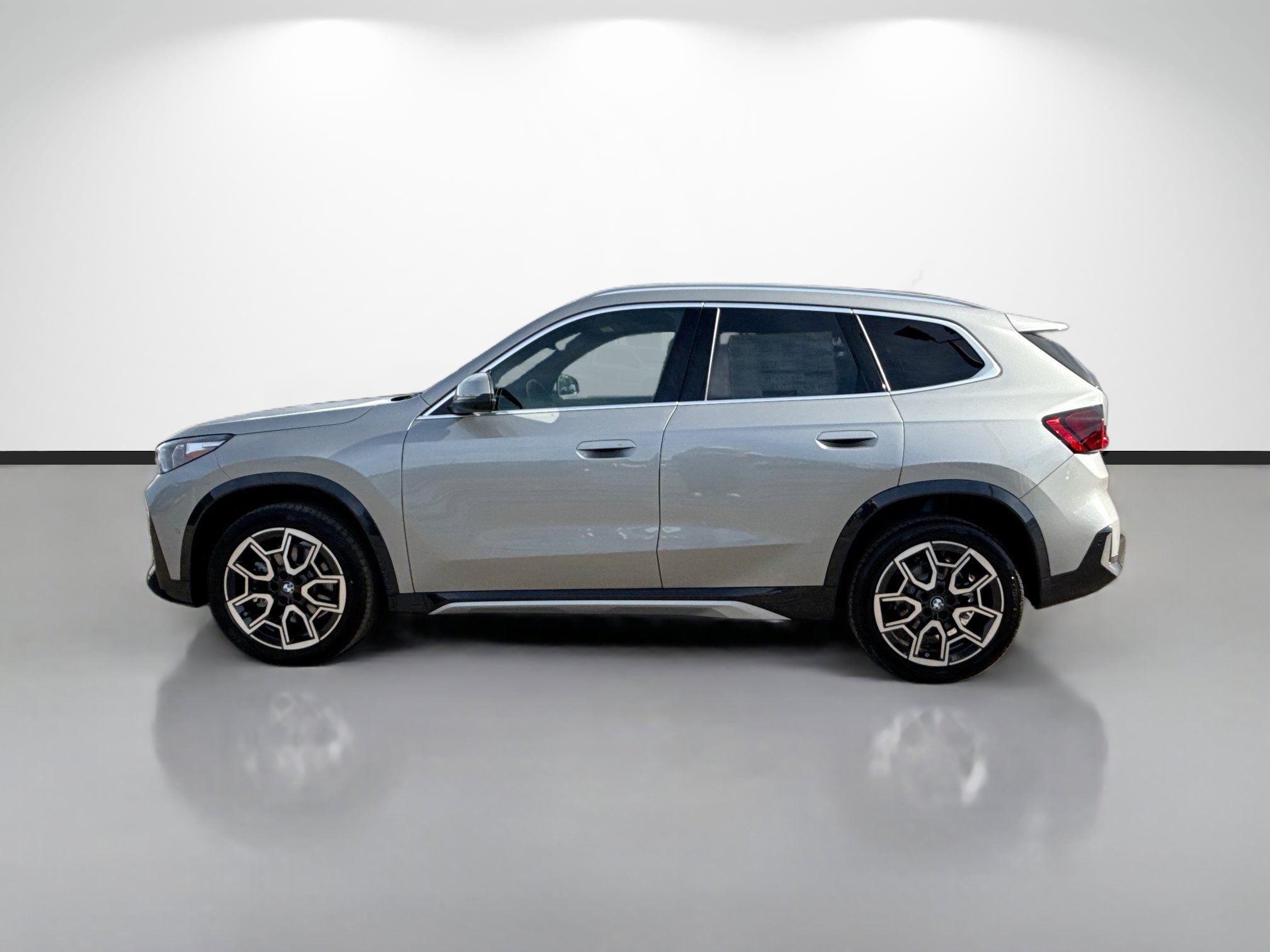 New 2026 BMW X1 xDrive28i w/ Technology Package image 6