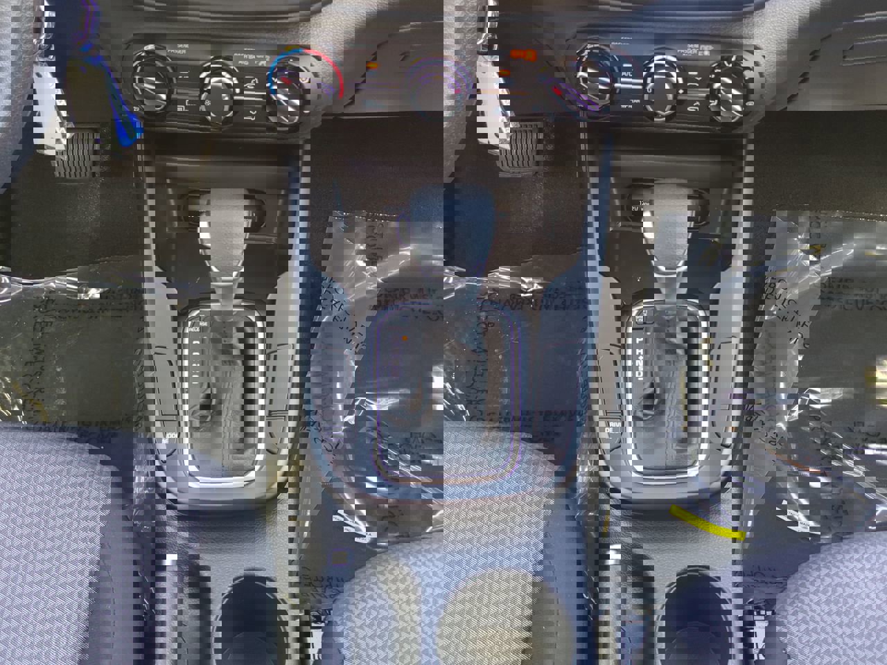 Used 2025 Kia Soul LX image 19