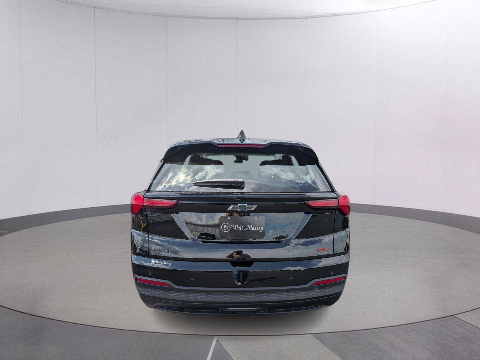 New 2027 Chevrolet Bolt RS w/ LPO, All-Weather Package FWD image 7