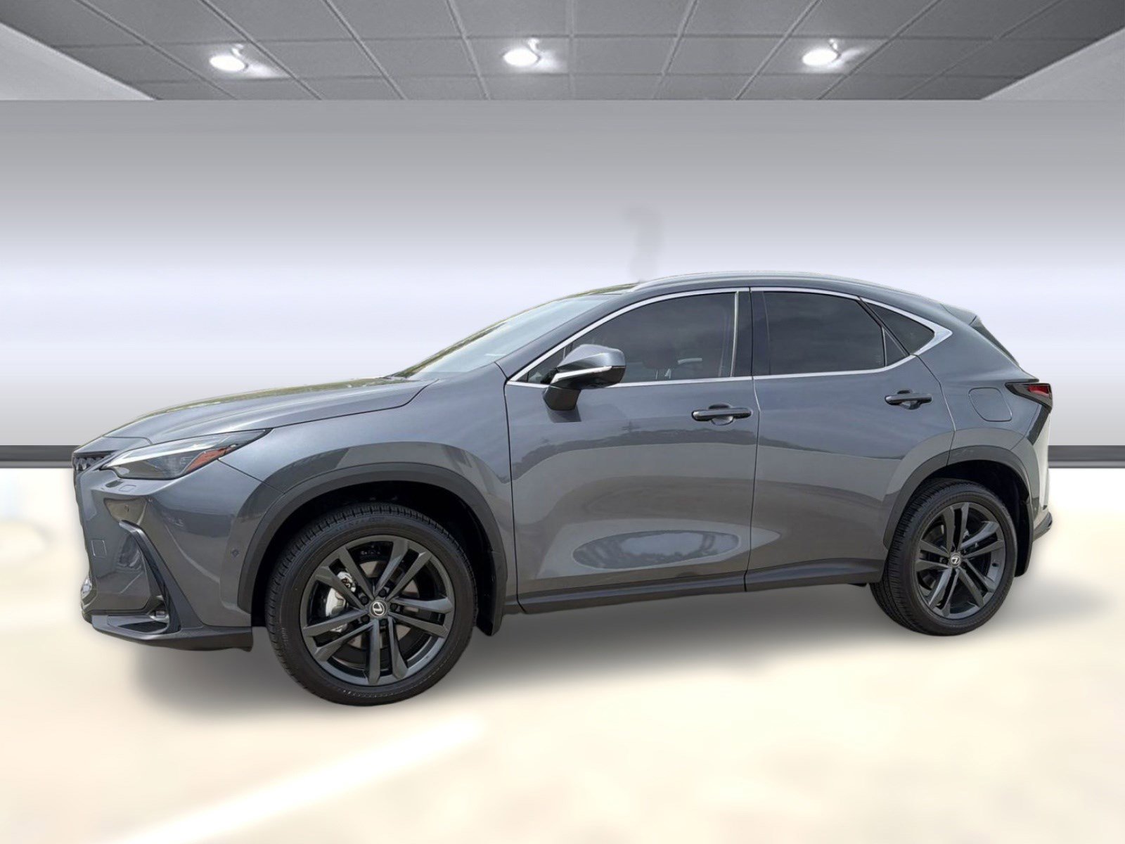 Used 2025 Lexus NX 450h+ AWD w/ Accessory Package (Z1) image 2