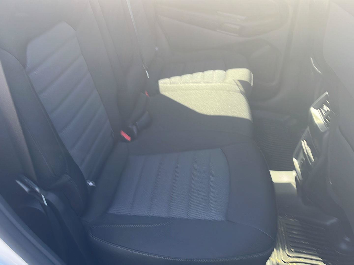 Used 2024 Ford Edge SE w/ Black Appearance Package AWD/4WD image 25