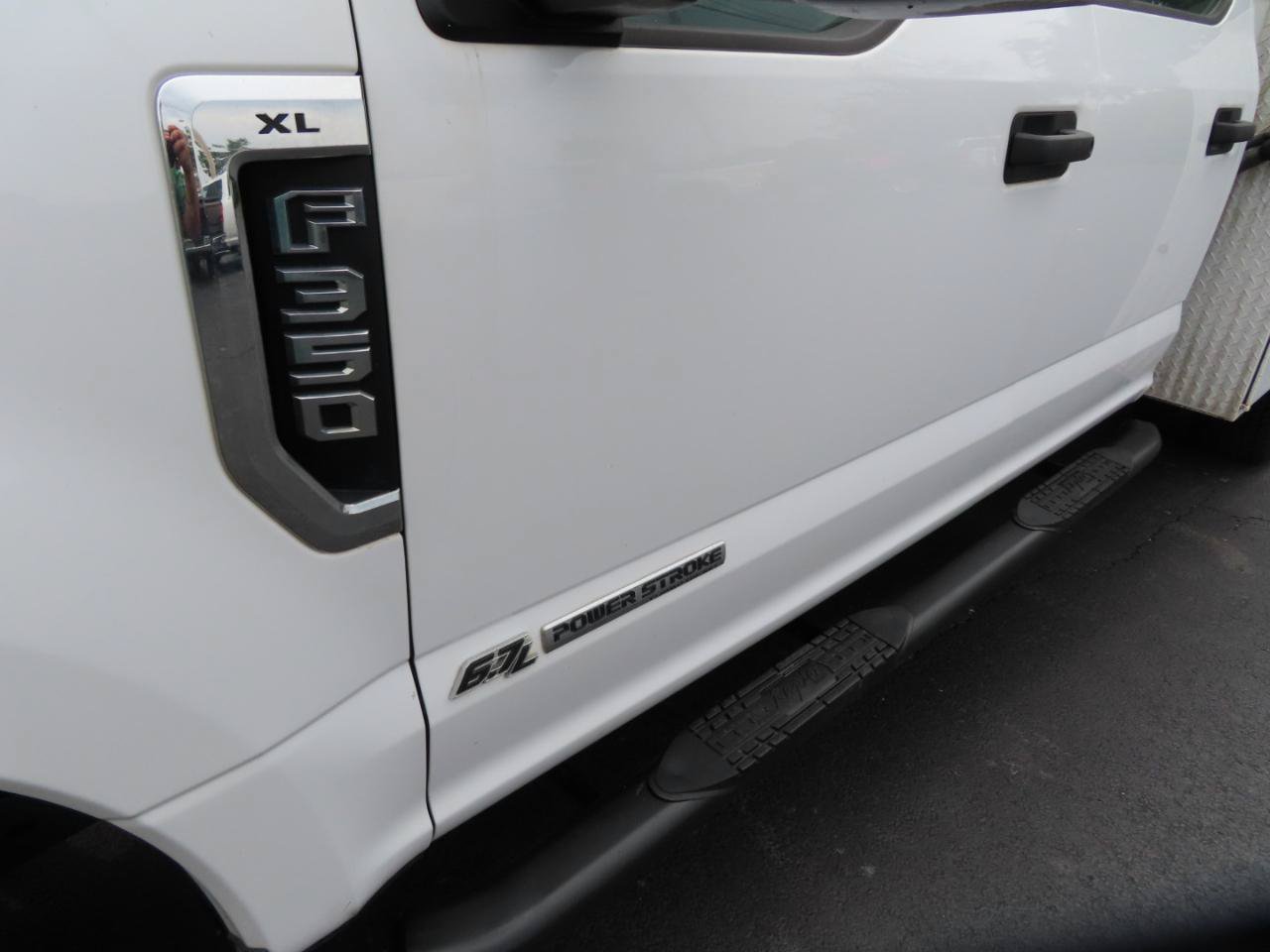 Used 2019 Ford F350 XL w/ Power Equipment Group AWD/4WD image 12