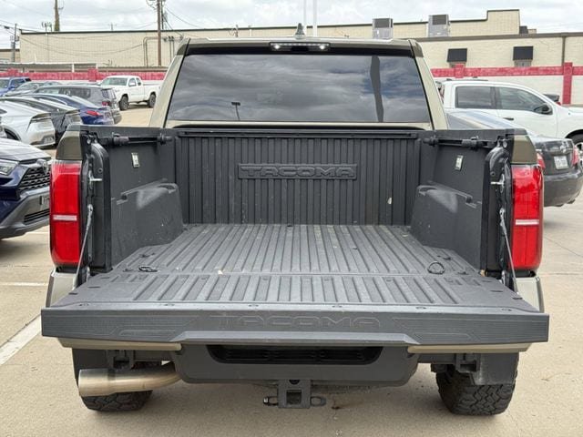 Used 2024 Toyota Tacoma TRD Sport AWD/4WD image 15